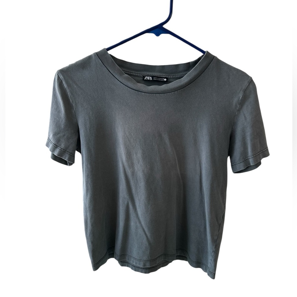 Zara Charcoal Short Sleeve Tee Size S